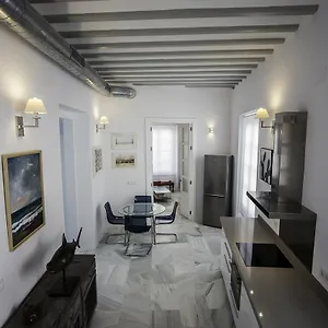 elegant-cadiz.hotelsincadiz.net/